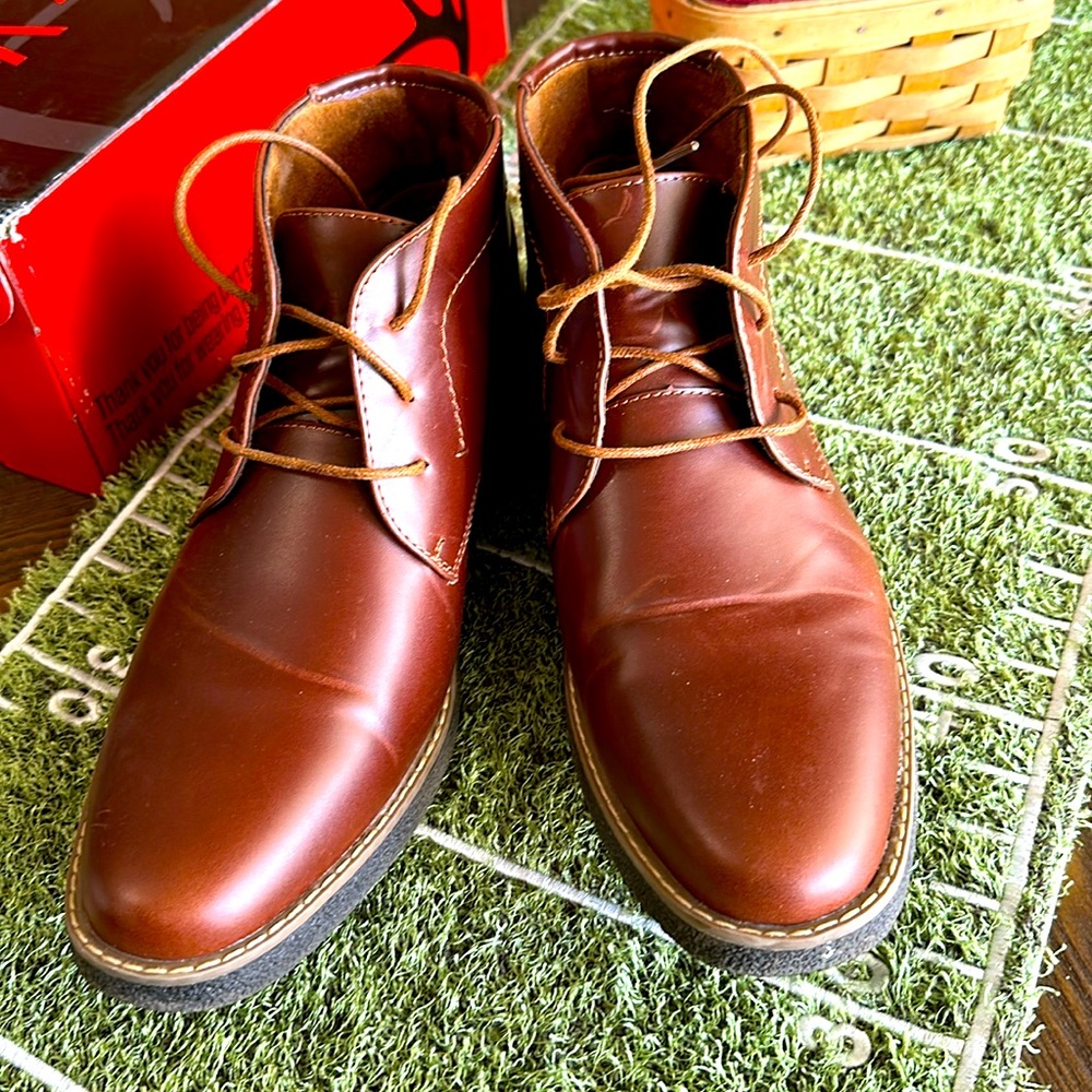 Deer Stagg Bangor Chukka Boots